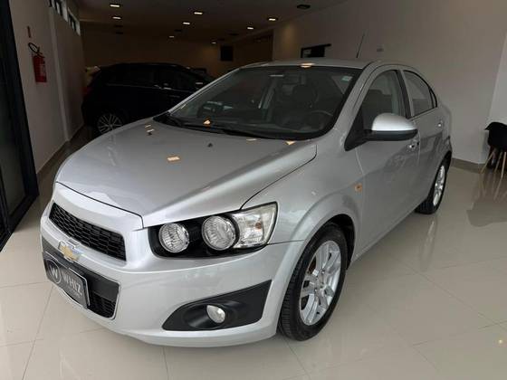 CHEVROLET SONIC 1.6 LTZ SEDAN 16V FLEX 4P AUTOMÁTICO
